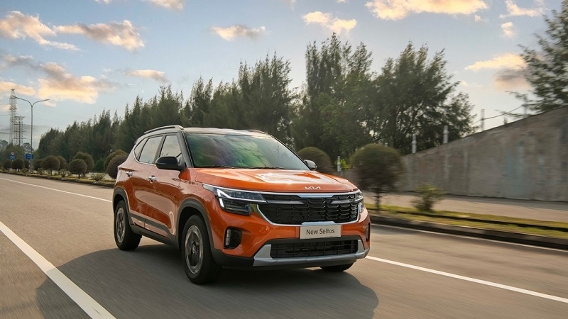 Kia Seltos nhận ưu đãi 'khủng' tại đại lý, giá bán tiệm cận xe hạng A