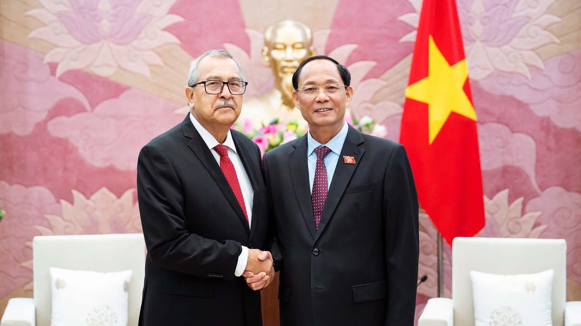 pho chu tich quoc hoi tran quang phuong tiep doan dai bieu cap cao dang lao dong mexico