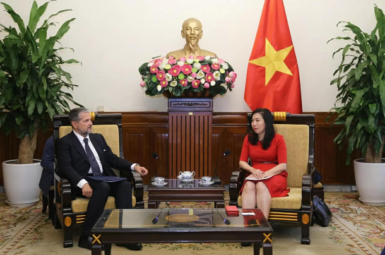 Thứ trưởng Lê Thị Thu Hằng tin rằng Diễn đàn doanh nghiệp Việt Nam - Italia là cơ hội để doanh nghiệp hai nước tăng cường quan hệ hợp tác. (Ảnh: Thành Long)