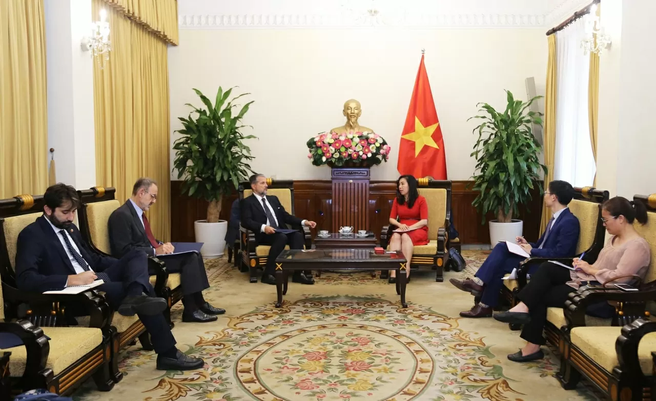 Toàn cảnh buổi gặp mặt. (Ảnh: Thành Long)