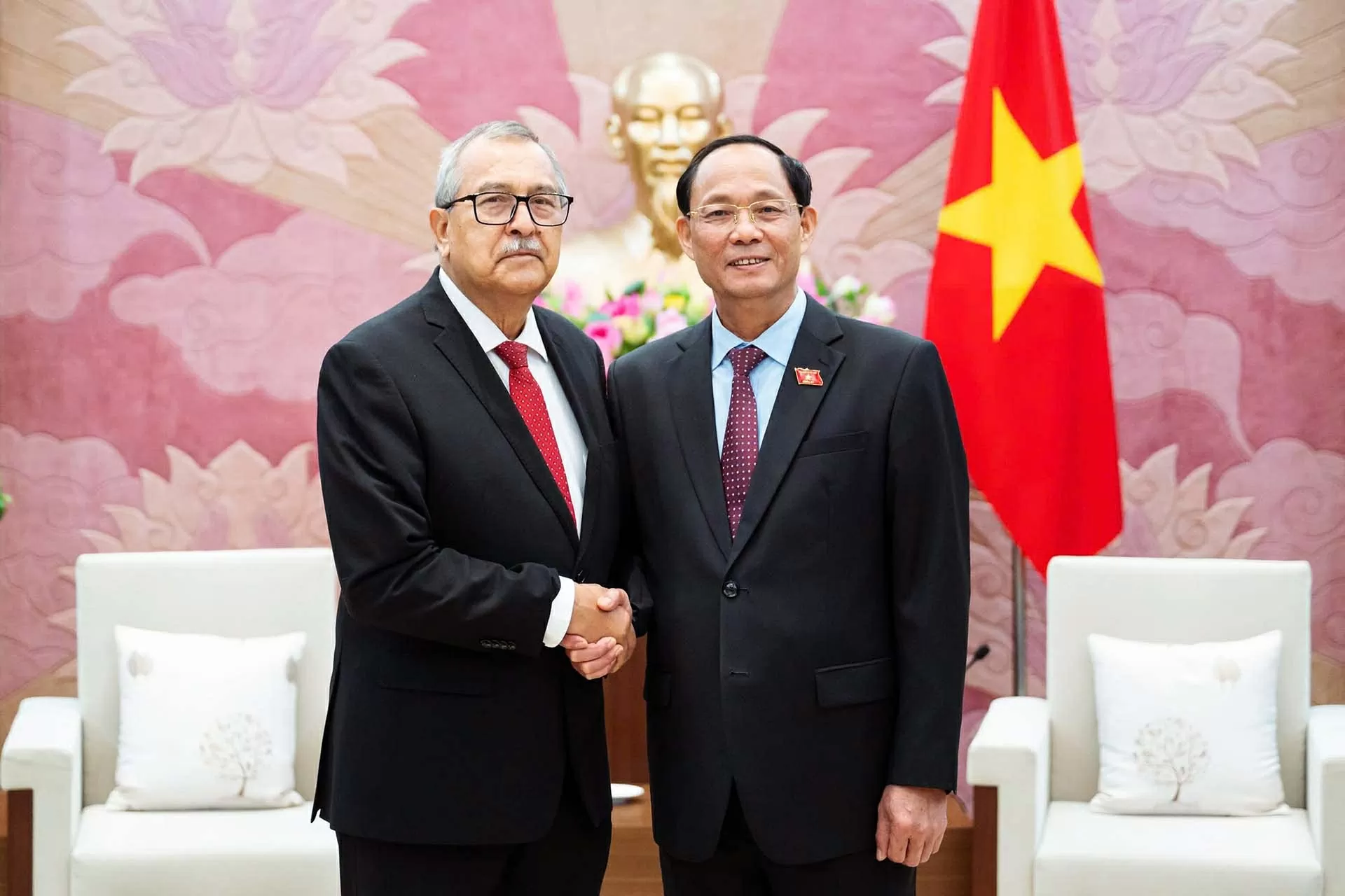 Phó Chủ tịch Quốc hội Trần Quang Phương tiếp đoàn đại biểu cấp cao Đảng Lao động Mexico