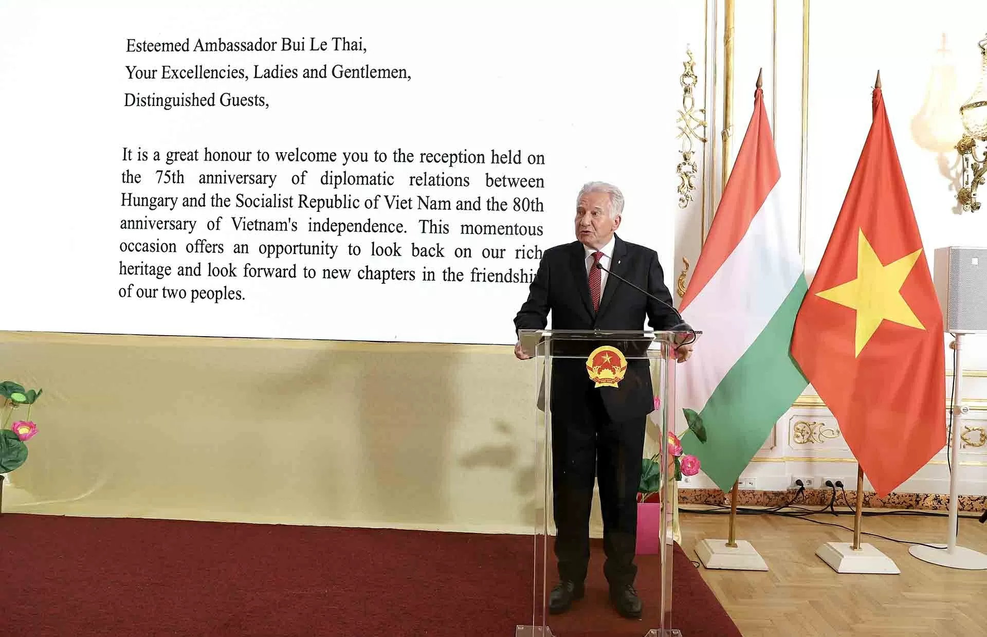 Kỷ niệm 80 năm Quốc khánh 2/9 tại Budapest: Khẳng định vị thế quốc gia, vun đắp tình hữu nghị và quan hệ Đối tác toàn diện Việt Nam-Hungary Kỷ niệm 80 năm Quốc khánh 2/9 tại Budapest: Khẳng định vị thế quốc gia, vun đắp tình hữu nghị và quan hệ Đối tác toàn diện Việt Nam-Hungary