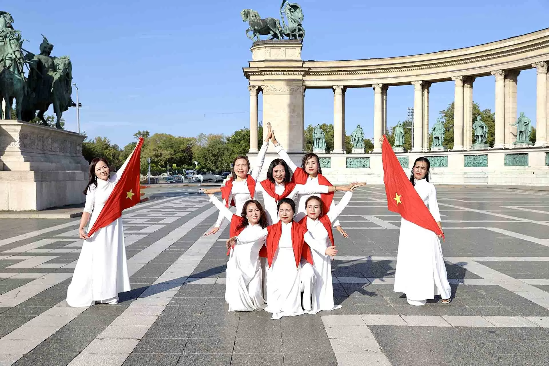 Kỷ niệm 80 năm Quốc khánh 2/9 tại Budapest: Khẳng định vị thế quốc gia,   vun đắp tình hữu nghị và quan hệ Đối tác toàn diện Việt Nam Hungary