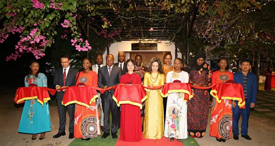 Khánh thành không gian Hồ Chí Minh trong ngày Tết Độc lập tại Tanzania Khánh thành không gian Hồ Chí Minh trong ngày Tết Độc lập tại Tanzania