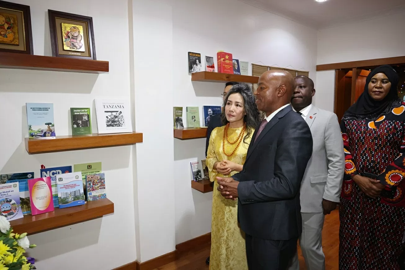 Khánh thành không gian Hồ Chí Minh trong ngày Tết Độc lập tại Tanzania Khánh thành không gian Hồ Chí Minh trong ngày Tết Độc lập tại Tanzania