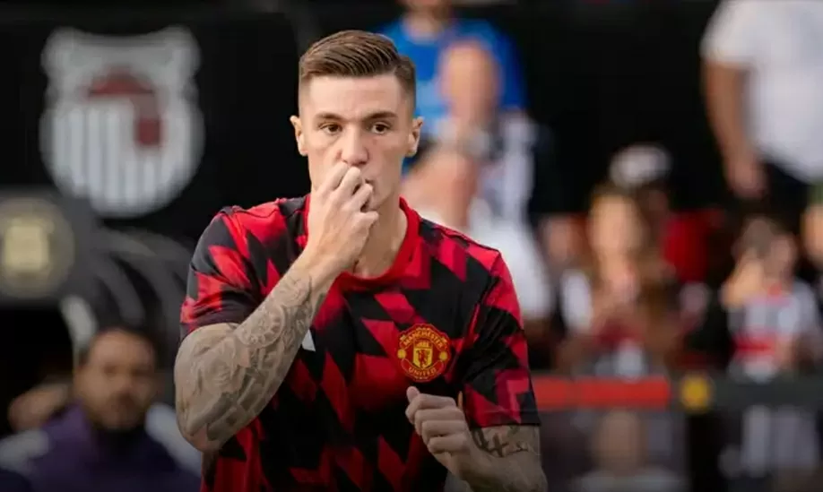 Sesko gửi thông điệp đến HLV Amorim sau 3 trận ngồi dự bị Sesko gửi thông điệp đến HLV Amorim sau 3 trận ngồi dự bị