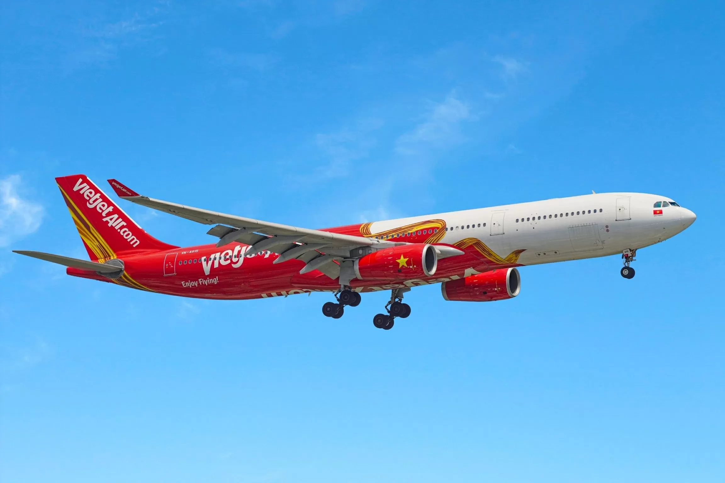 AirlineRatings vinh danh Vietjet trong Top hãng hàng không bền vững toàn cầu năm 2025 AirlineRatings vinh danh Vietjet trong Top hãng hàng không bền vững toàn cầu năm 2025