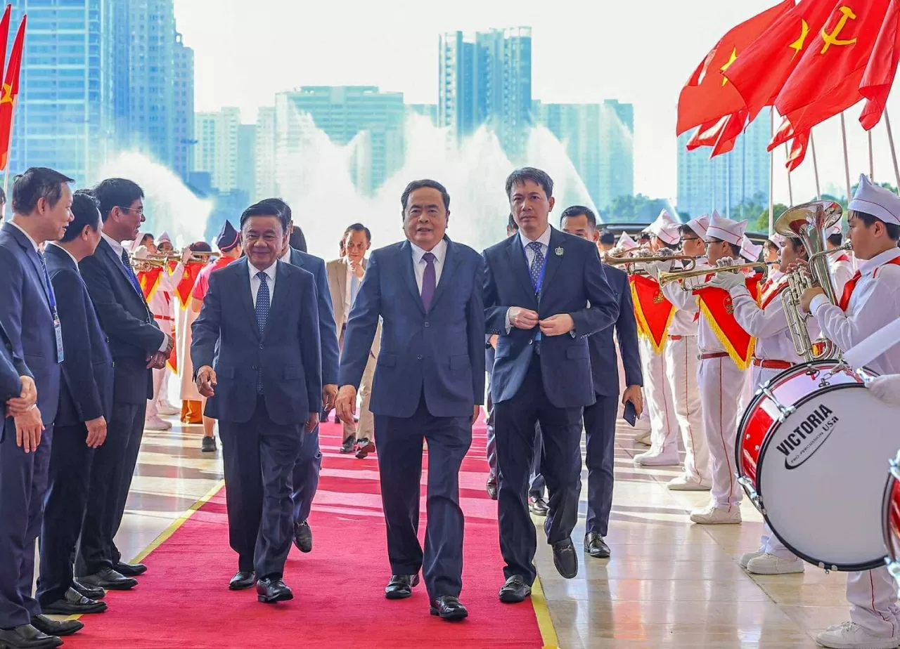 Lễ khai giảng đặc biệt của 1,6 triệu thầy, cô và gần 26 triệu học sinh, sinh viên