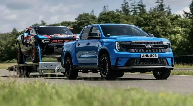So với phiên bản động cơ diesel V6 truyền thống, biến thể PHEV này mạnh hơn 40 mã lực và gần 100 Nm.