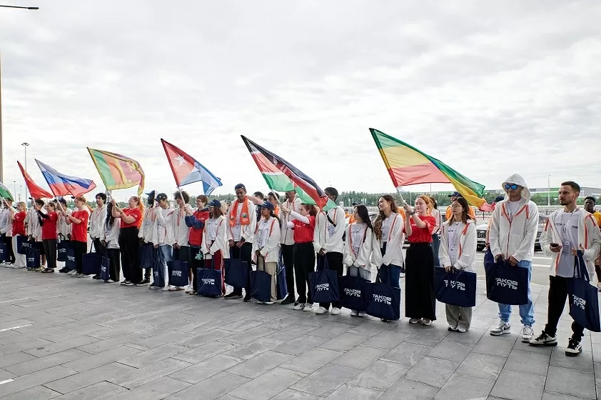 Sinh viên Việt Nam giao lưu và trải nghiệm trên cung đường cao tốc mới của nước Nga