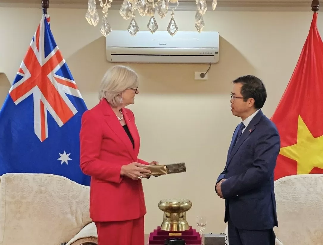 Đại sứ Phạm Hùng Tâm: Không ngừng củng cố, thổi sinh lực cho quan hệ Việt Nam-Australia Đại sứ Phạm Hùng Tâm: Không ngừng củng cố, thổi sinh lực cho quan hệ Việt Nam-Australia