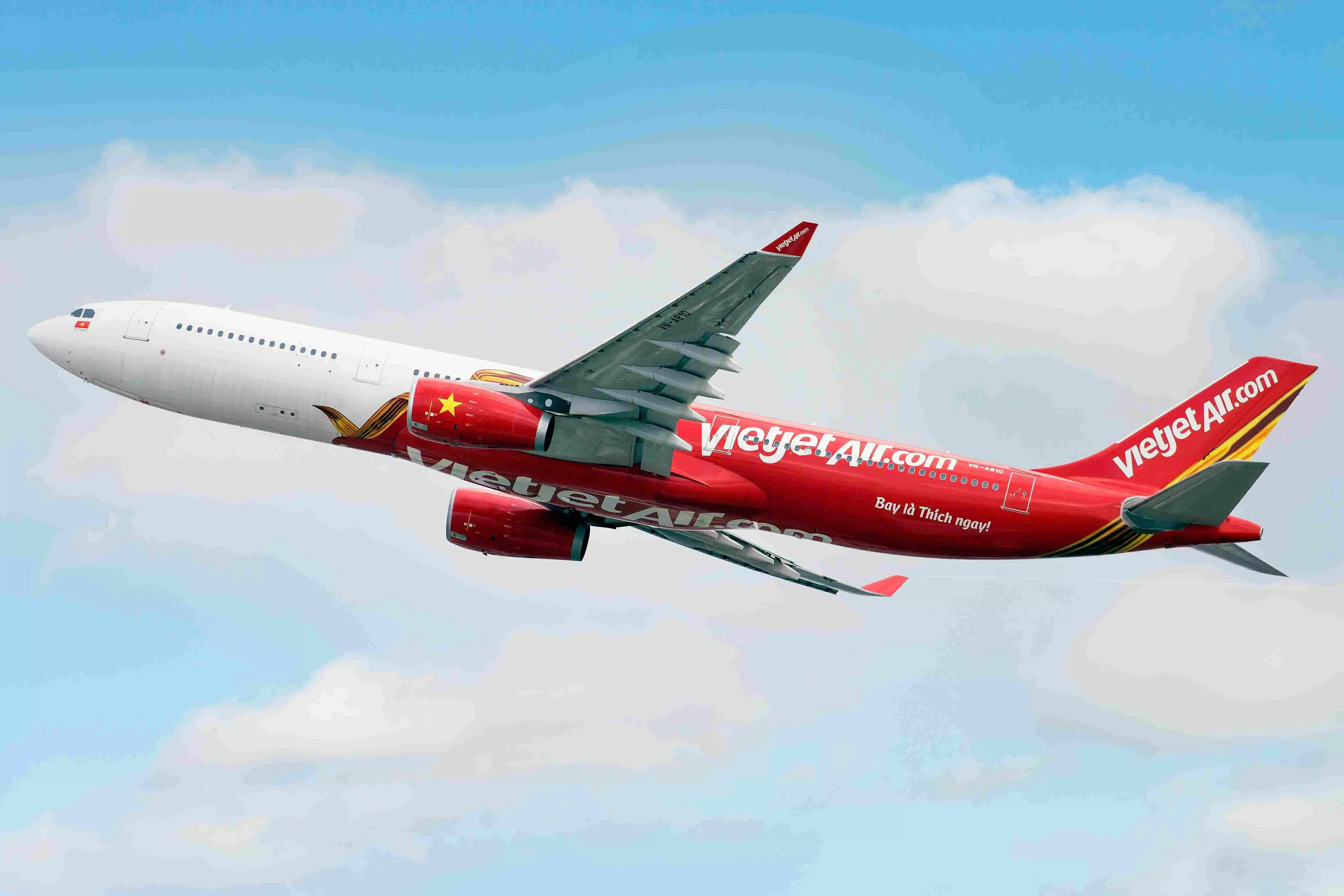 Tưng bừng ưu đãi 9/9, Vietjet khuyến mãi đến 99% giá vé và tặng tới 20kg hành lý miễn phí