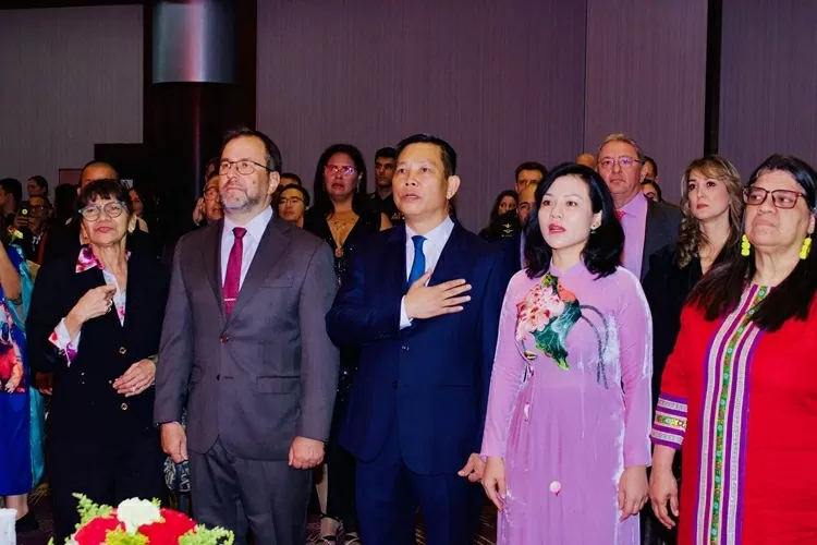 Kỷ niệm 80 năm Cách mạng tháng Tám và Quốc khánh 2/9 tại Venezuela