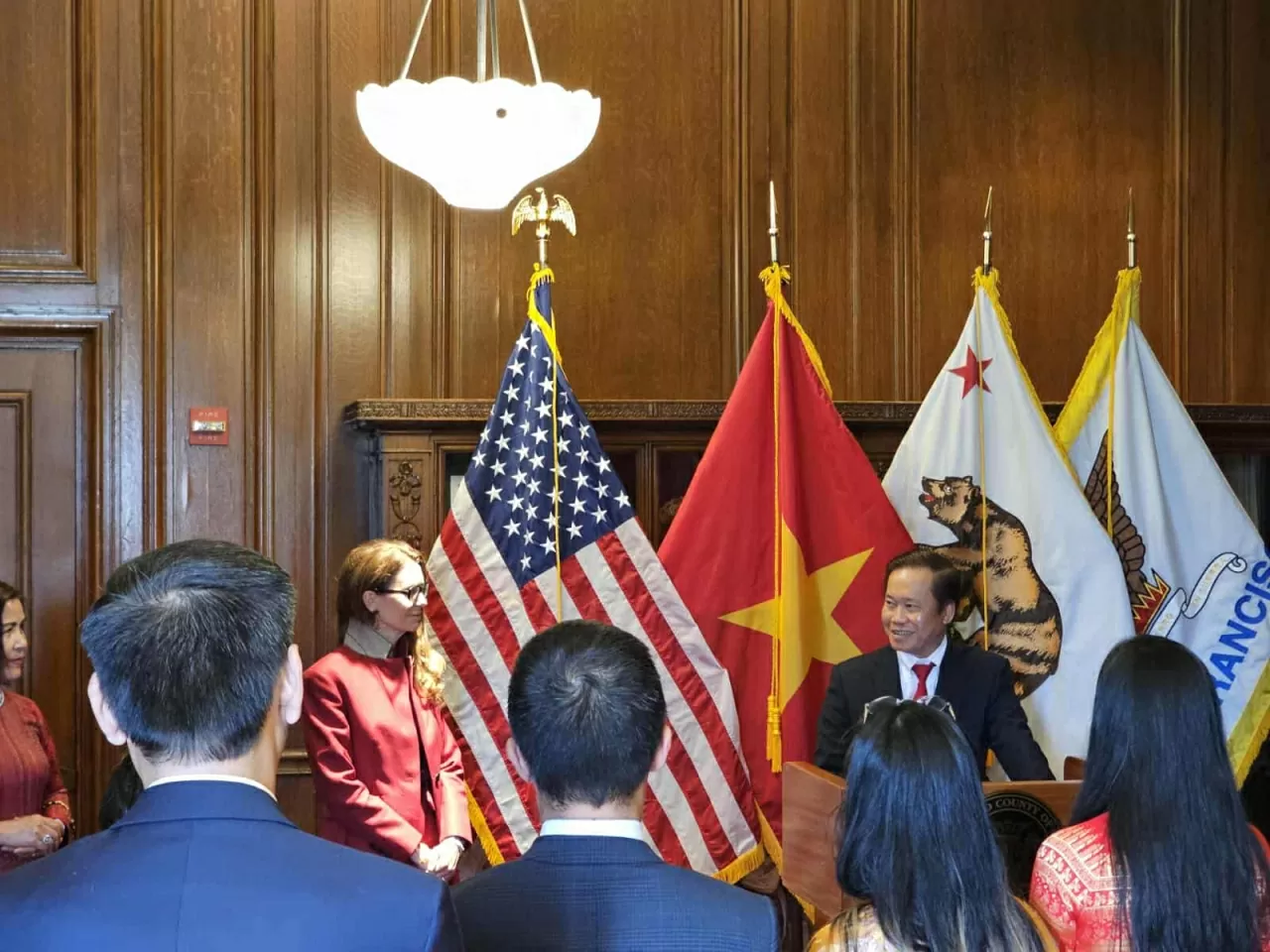 lễ thượng cờ kỷ niệm 80 năm Quốc khánh Việt Nam tại tòa thị chính San Francisco lễ thượng cờ kỷ niệm 80 năm Quốc khánh Việt Nam tại tòa thị chính San Francisco