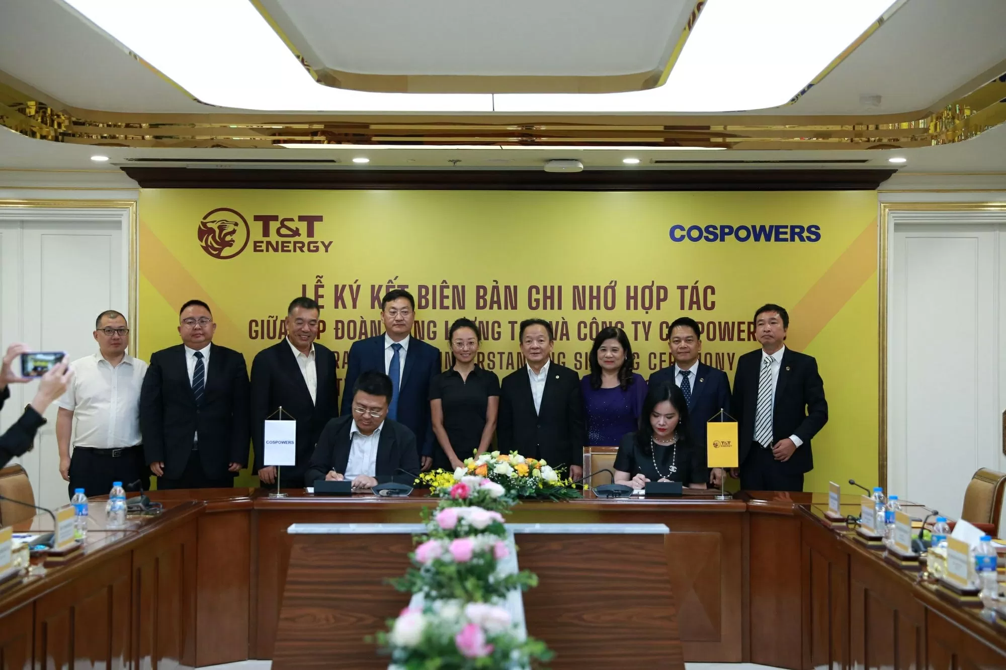 Thấy gì từ việc T&T Group của doanh nhân Đỗ Quang Hiển thần tốc hoàn thành đường truyền tải điện từ Lào về Việt Nam?