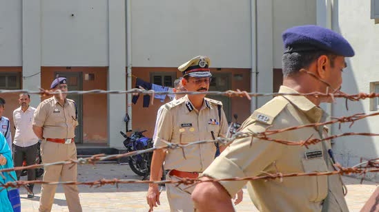 Cảnh sát Ấn Độ chặn đứng âm mưu đánh bom giữa mùa lễ hội