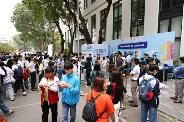 Lần đầu tiên Việt Nam tổ chức một Festival về trí tuệ nhân tạo quy mô quốc gia Lần đầu tiên Việt Nam tổ chức một Festival về trí tuệ nhân tạo quy mô quốc gia