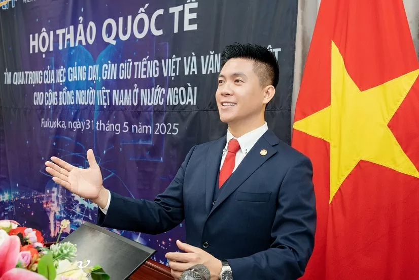 Sứ giả tiếng Việt Nguyễn Duy Anh: Giữ tiếng Việt là giữ hồn dân tộc nơi xứ người Sứ giả tiếng Việt Nguyễn Duy Anh: Giữ tiếng Việt là giữ hồn dân tộc nơi xứ người