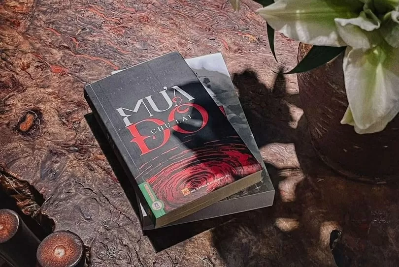 Tiểu thuyết gốc, sách giấy, điện tử 'Mưa đỏ' đều lập kỷ lục Tiểu thuyết gốc, sách giấy, điện tử 'Mưa đỏ' đều lập kỷ lục