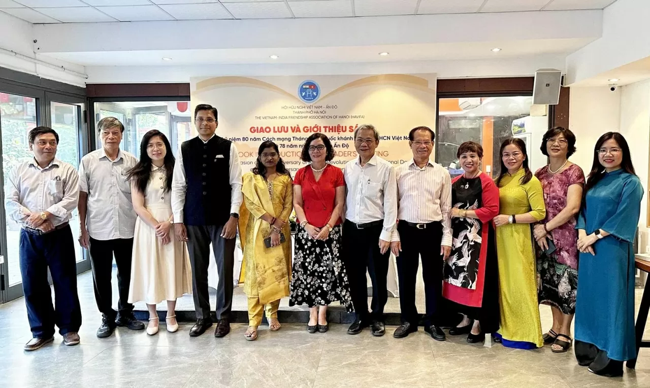 Lan toả di sản tri thức, thúc đẩy cầu nối hữu nghị Việt Nam-Ấn Độ Lan toả di sản tri thức, thúc đẩy cầu nối hữu nghị Việt Nam-Ấn Độ