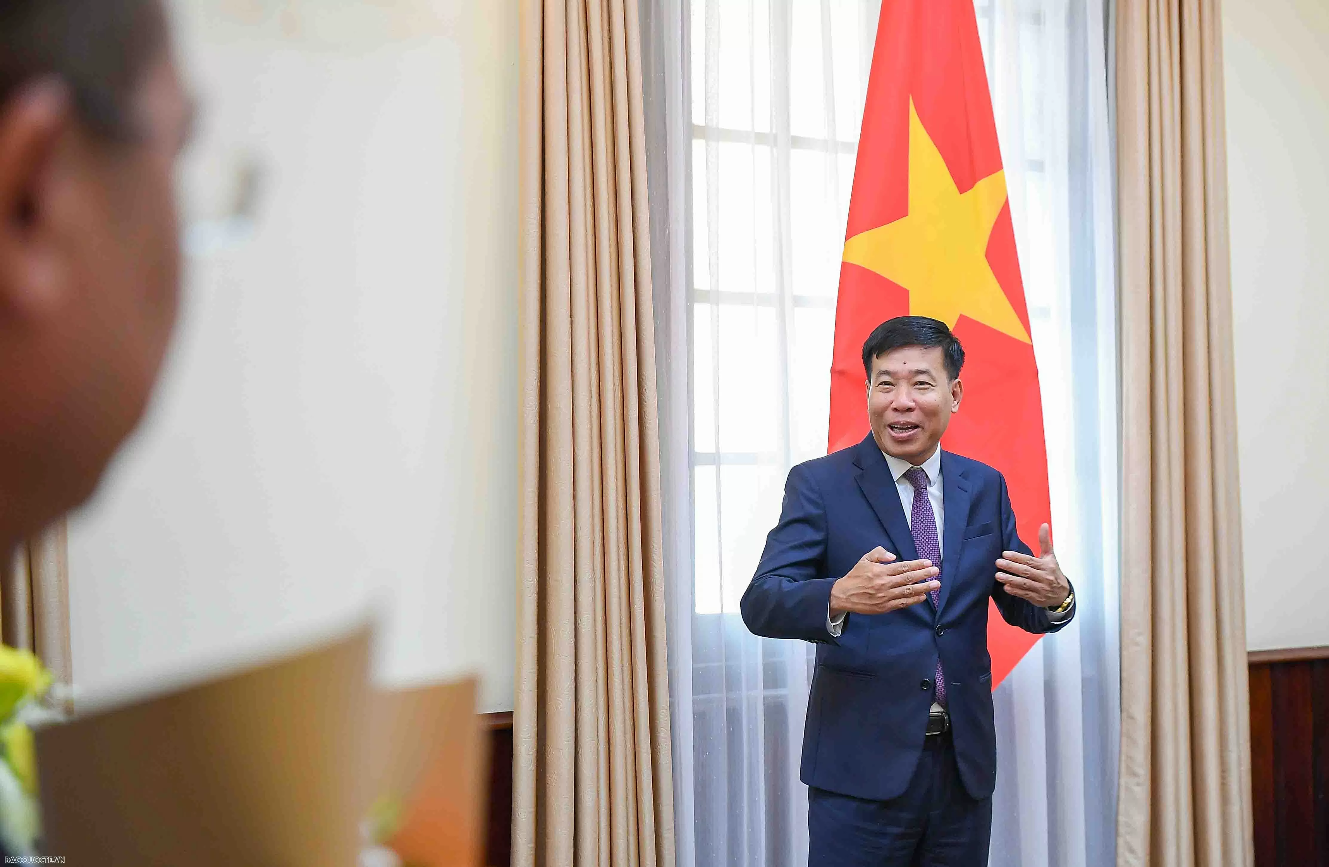 Lãnh đạo Bộ Ngoại giao trao quyết định điều động, bổ nhiệm lãnh đạo cấp Vụ