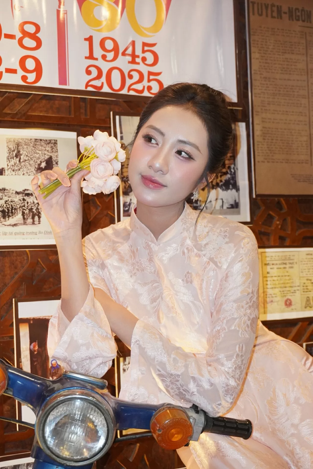 Ngắm nhan sắc dịu dàng của Hoa hậu Hà Trúc Linh