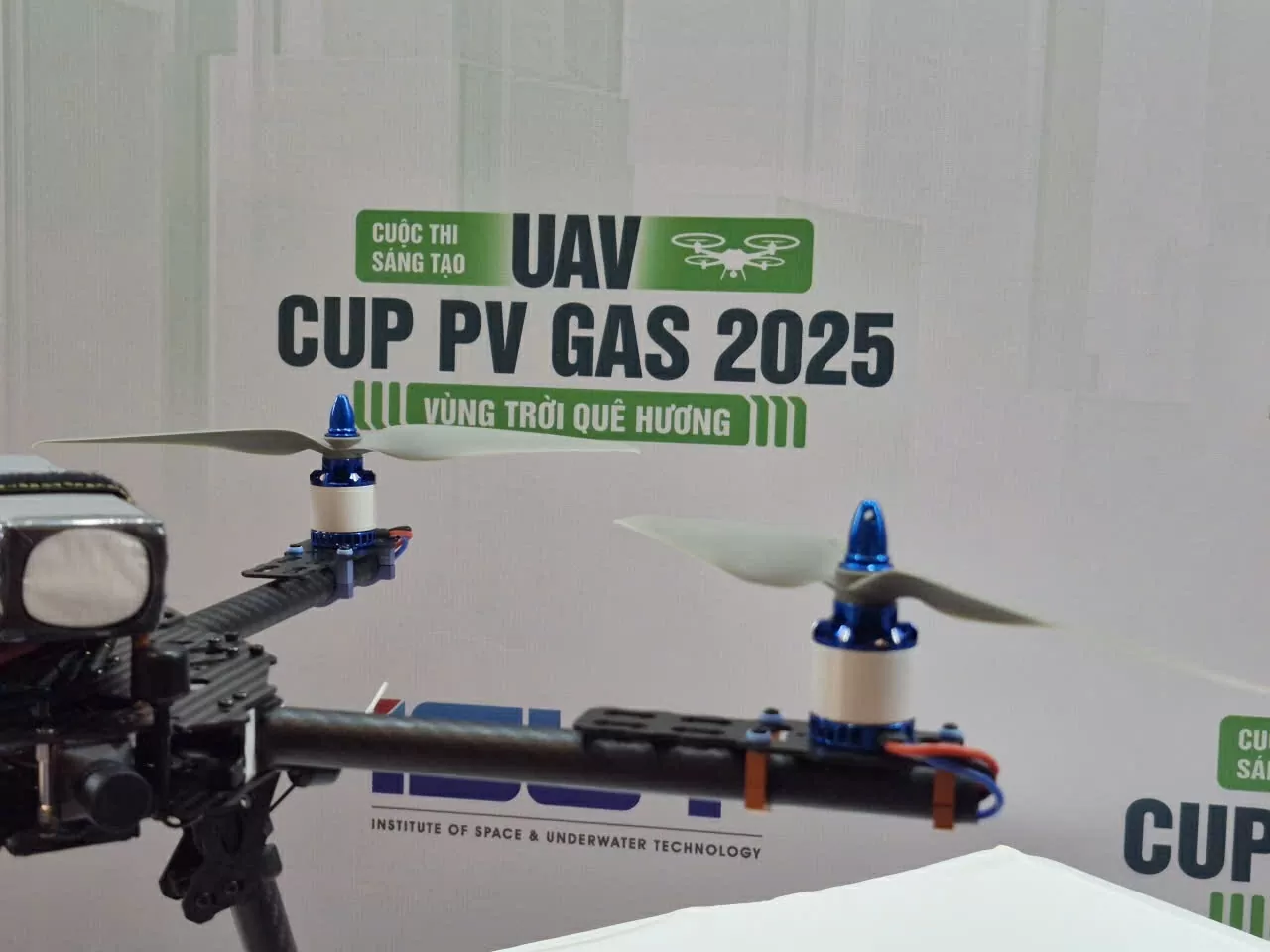 Phát động Cuộc thi Sáng tạo UAV dành riêng cho học sinh, sinh viên Phát động Cuộc thi sáng tạo UAV dành riêng cho học sinh, sinh viên