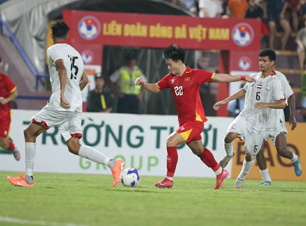U23 châu Á 2026: U23 Việt Nam toàn thắng vòng loại, động viên đồng nghiệp Yemen
