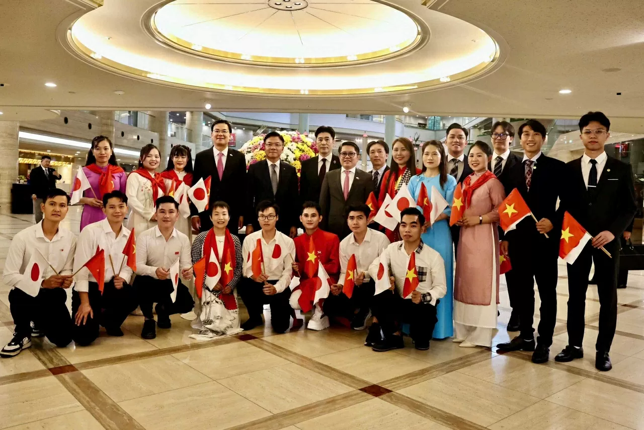 Phó Thủ tướng Chính phủ Lê Thành Long gặp gỡ cộng đồng người Việt tại Kansai, Nhật Bản