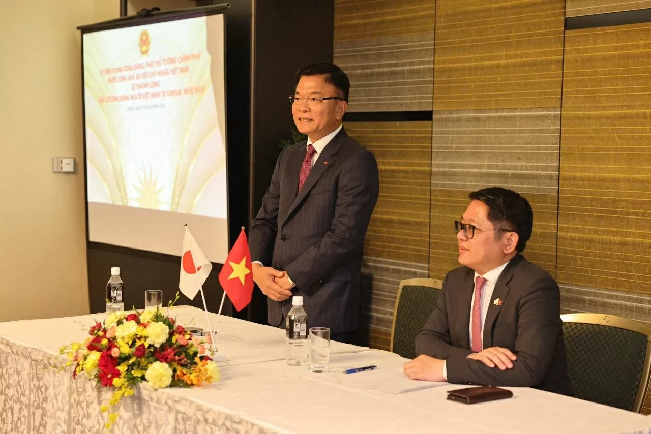 Phó Thủ tướng Chính phủ Lê Thành Long gặp gỡ cộng đồng người Việt tại Kansai, Nhật Bản