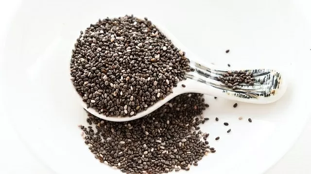 Hướng dẫn 5 cách sử dụng hạt chia làm sạch da đầu, tóc mượt, mọc nhanh