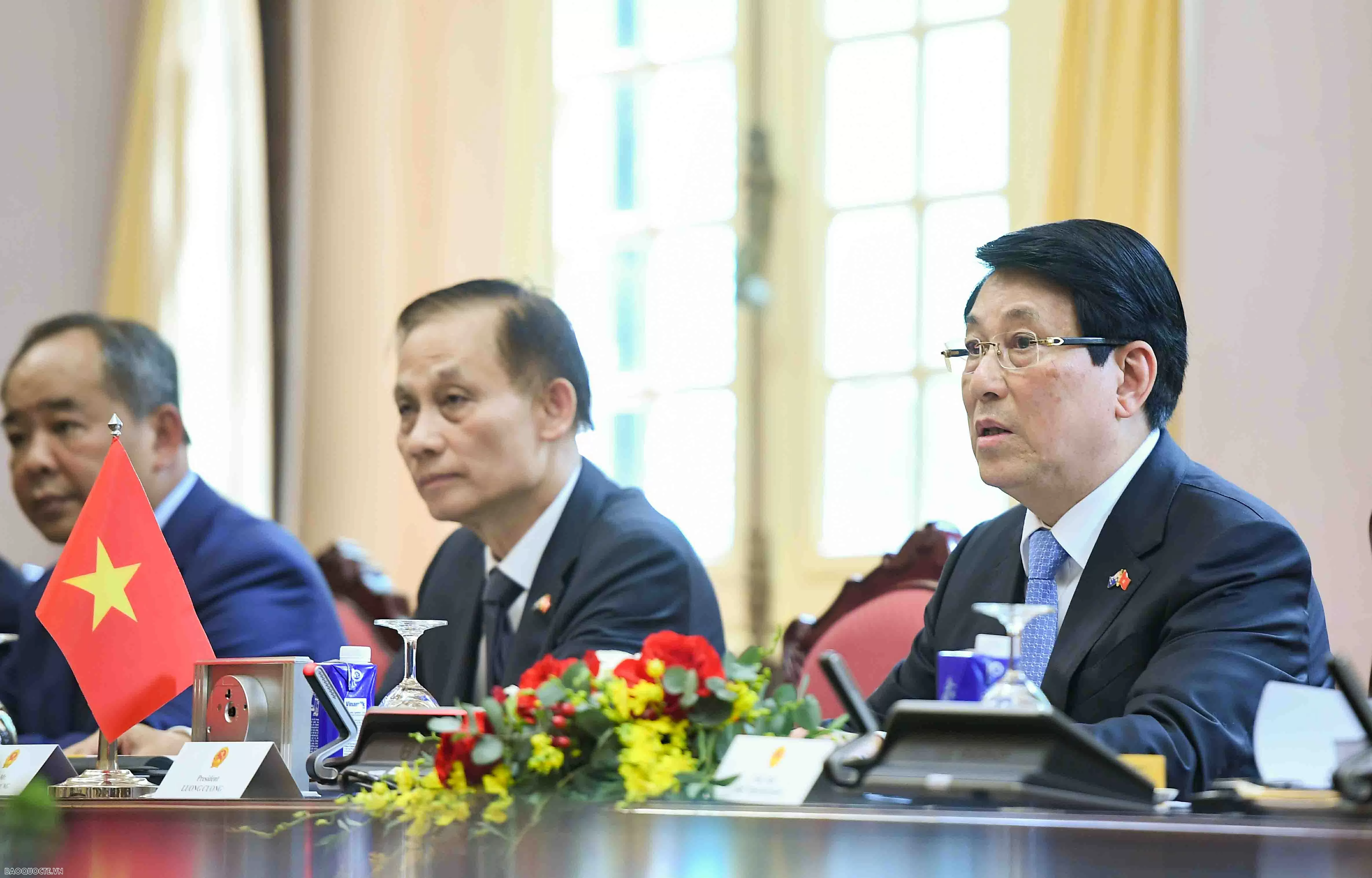 Chủ tịch nước Lương Cường nhiệt liệt chào mừng Toàn quyền, Phu quân cùng đoàn đại biểu Australia sang thăm cấp Nhà nước, đặc biệt ngay sau khi Việt Nam vừa tổ chức trọng thể Lễ kỷ niệm 80 năm Cách mạng tháng Tám và Quốc khánh 2/9. (Ảnh: Nguyễn Hồng) Toàn quyền Sam Mostyn: Australia luôn là đối tác tin cậy, bền vững của Việt Nam