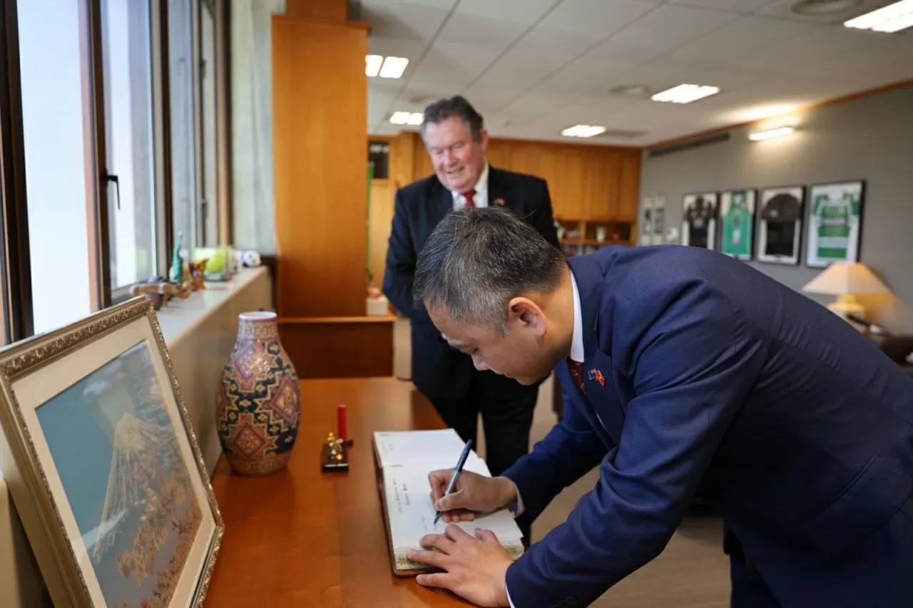 Tăng cường quan hệ hợp tác giữa các địa phương Việt Nam với thành phố Palmerston North, New Zealand Tăng cường quan hệ hợp tác giữa các địa phương Việt Nam với thành phố Palmerston North, New Zealand