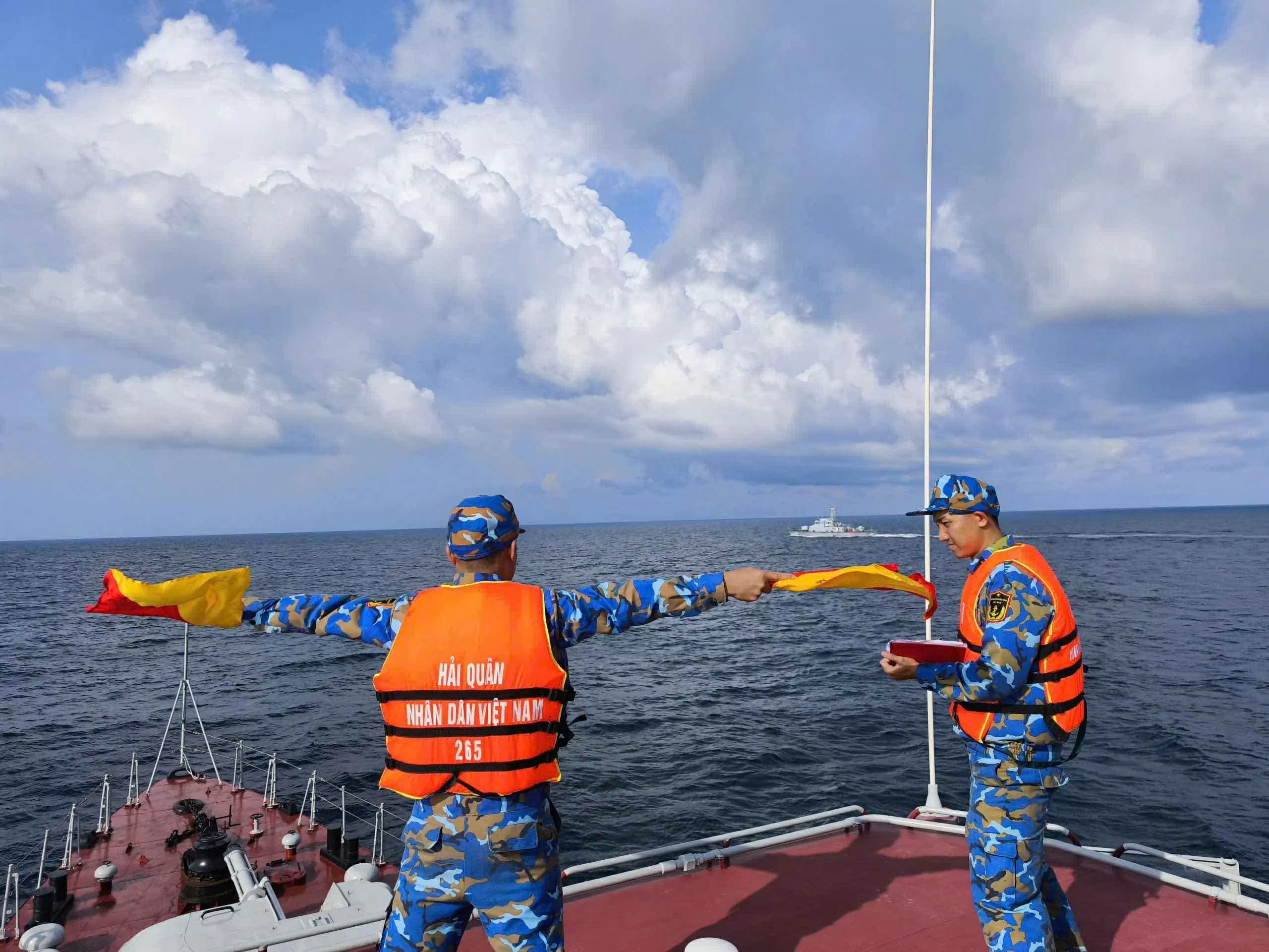 Hải quân Việt Nam-Campuchia tuần tra chung lần thứ 80