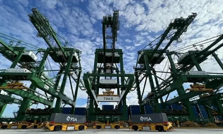 Logistics: Động lực phát triển kinh tế trong bối cảnh mới Logistics: Động lực phát triển kinh tế trong bối cảnh mới