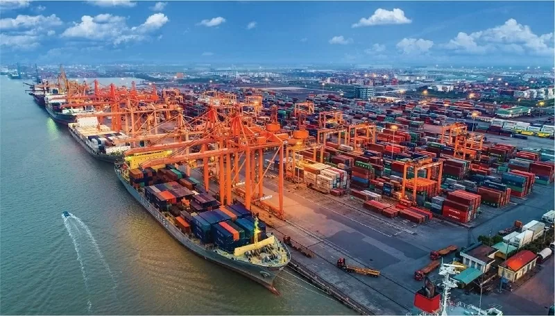 Logistics: Động lực phát triển kinh tế trong bối cảnh mới Logistics: Động lực phát triển kinh tế trong bối cảnh mới