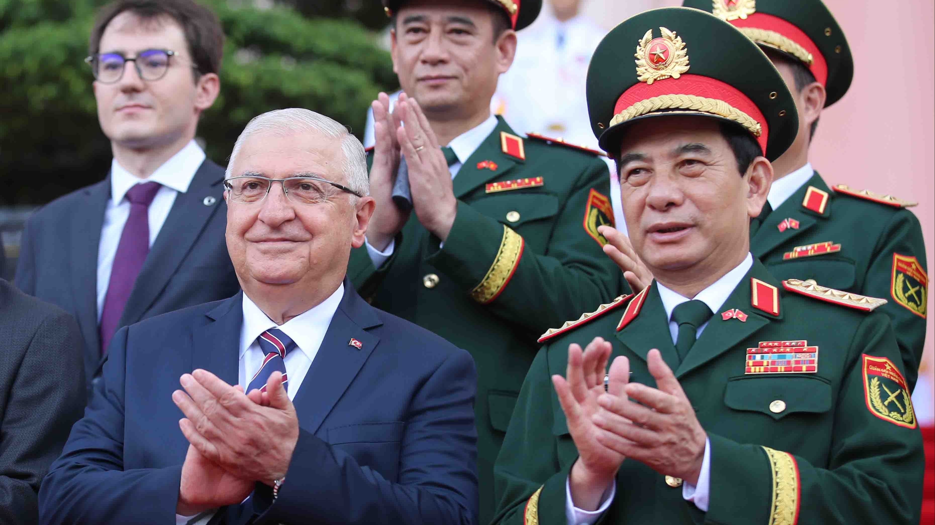 viet nam san sang don tiep doanh nghiep co so cong nghiep quoc phong tho nhi ky