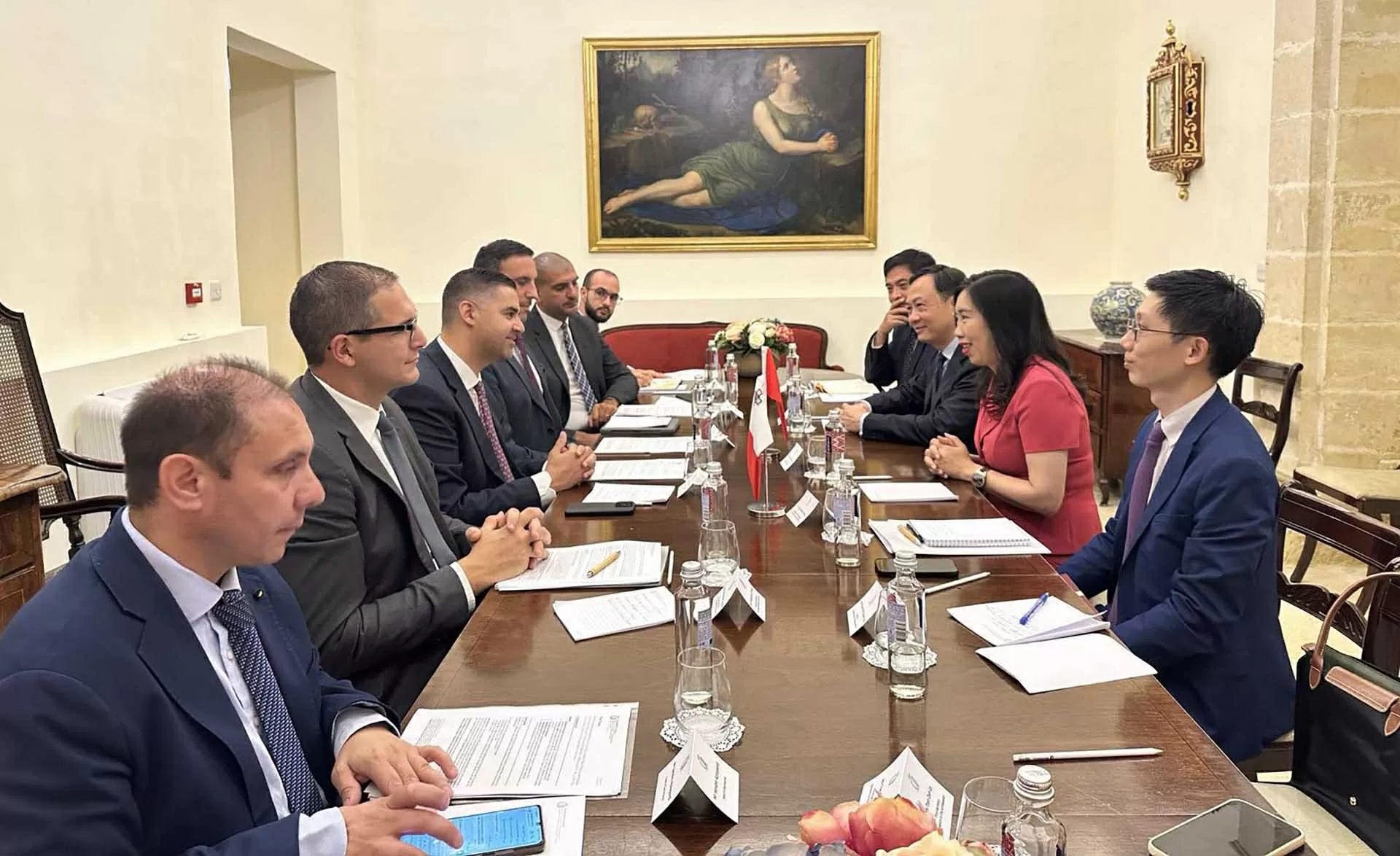 Việt Nam coi trọng và mong muốn tăng cường hợp tác với Malta