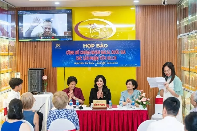 Việt Nam lần đầu tiên có sản phẩm làm từ tổ yến được cấp chứng nhận Halal