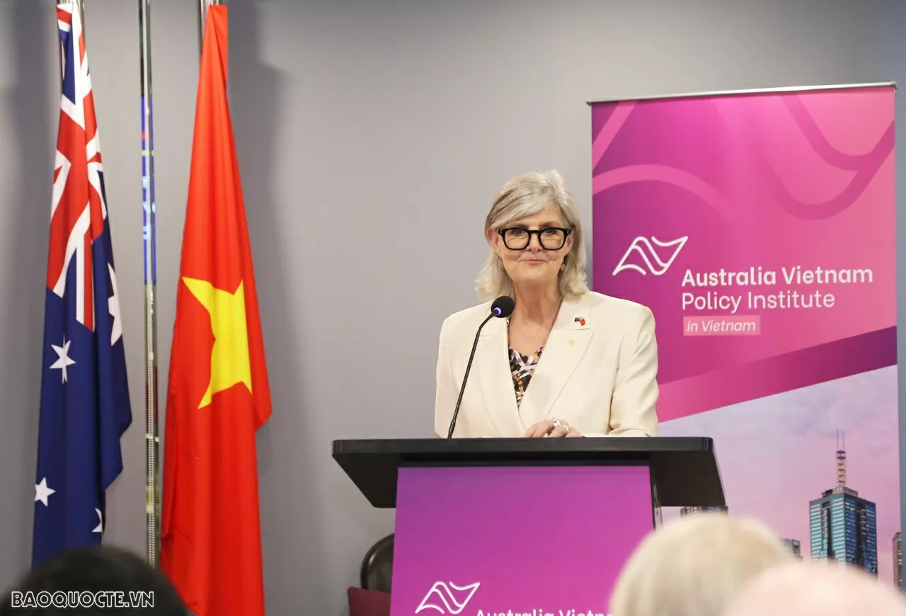 Toàn quyền Australia Sam Mostyn phát biểu tại buổi Khai trương. (Ảnh: Thành Long)