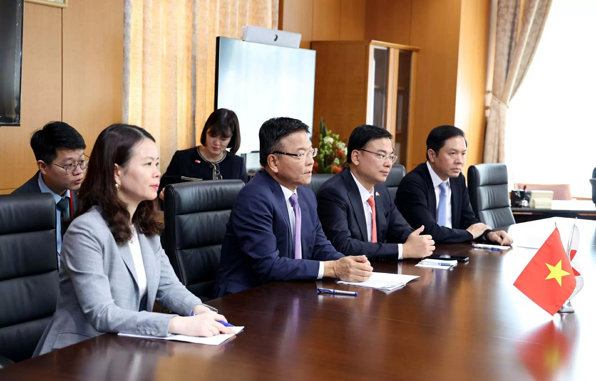 Phó Thủ tướng đề nghị hai bên thúc đẩy triển khai cụ thể trụ cột hợp tác mới về khoa học - công nghệ, tăng cường kết nối nguồn nhân lực chất lượng cao. (Nguồn: VGP)