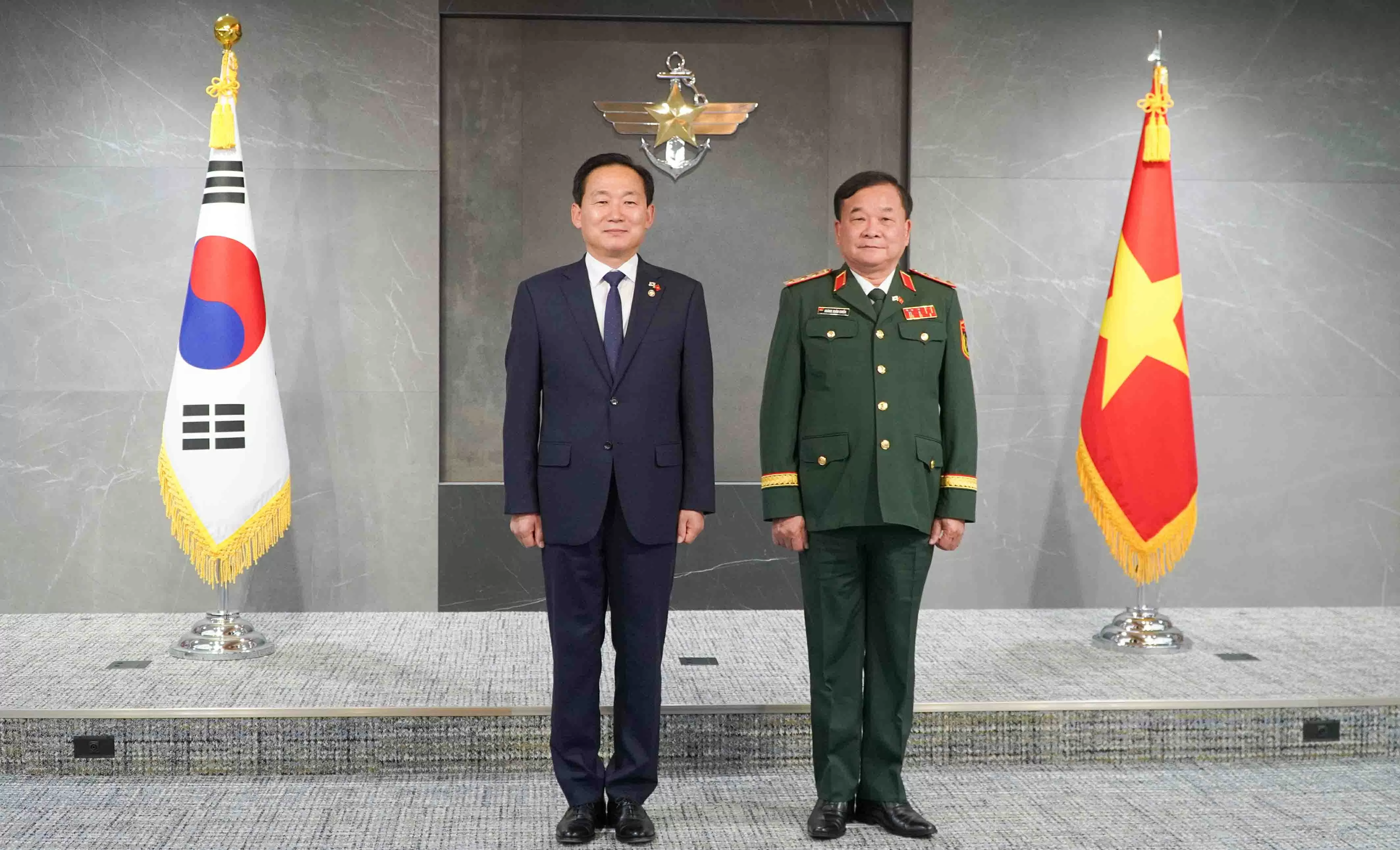 Tiếp tục tăng cường hợp tác quốc phòng Việt Nam-Hàn Quốc