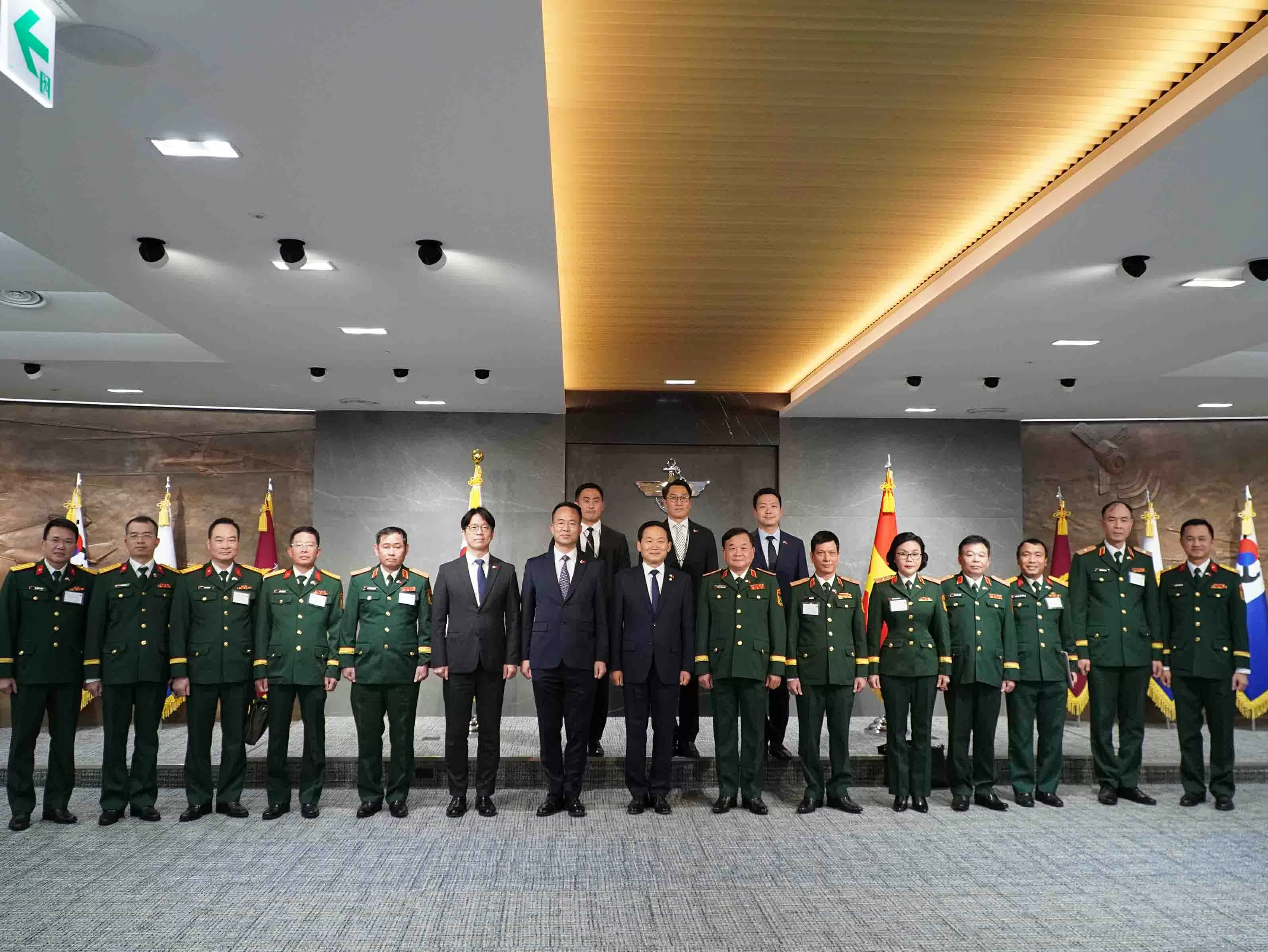 Tiếp tục tăng cường hợp tác quốc phòng Việt Nam-Hàn Quốc