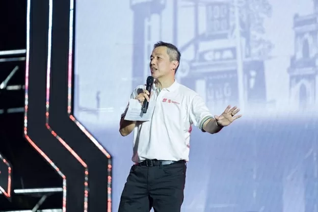 Di sản vươn cao