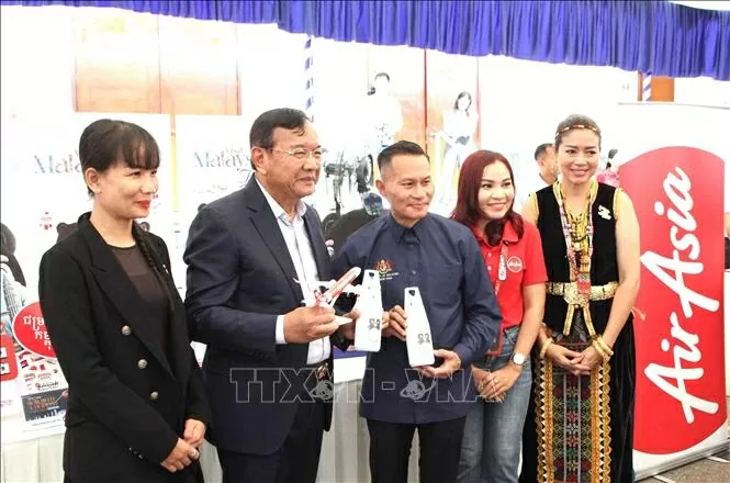 Tôn vinh sự đa dạng văn hóa và tinh thần đoàn kết ASEAN