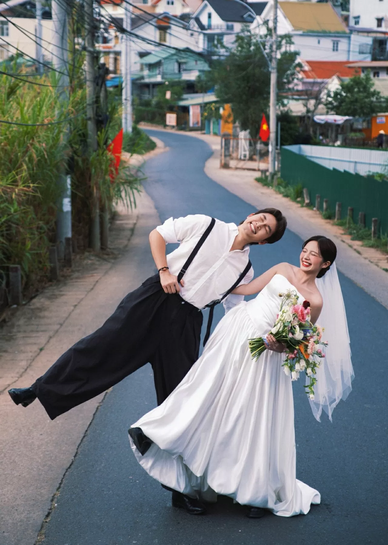 Bộ ảnh cưới đẹp như mơ của Đình Tú - Ngọc Huyền