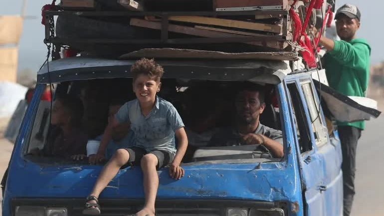 Người Palestine ồ ạt sơ tán khỏi thành phố Gaza, hội nghị thượng đỉnh Arab-Hồi giáo họp khẩn tại Qatar