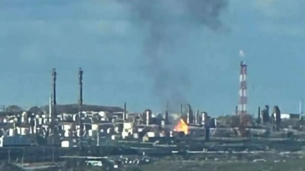 Lợi nhuận ngành lọc dầu đang ở mức cao kỷ lục, giá cổ phiếu cũng tăng theo Lợi nhuận ngành lọc dầu đang ở mức cao kỷ lục, giá cổ phiếu cũng tăng theo