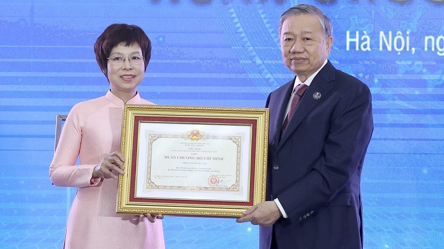 Tổng Bí thư nhấn mạnh vai trò cơ quan thông tin chiến lược, tin cậy của Đảng và Nhà nước của TTXVN