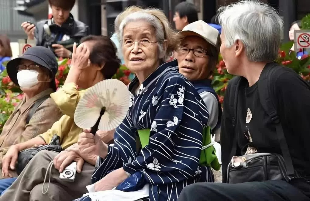 Một quốc gia châu Á lập kỷ lục gần 100.000 người trên 100 tuổi, giữ vững danh hiệu nơi có tuổi thọ cao nhất thế giới Một quốc gia châu Á lập kỷ lục gần 100.000 người trên 100 tuổi